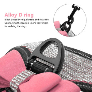 Black closed alloy D-ring is durable and rust free