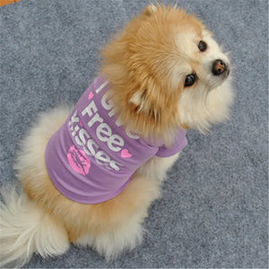 Pomeranian in Purple  "I Give Free Kisses" Dog T-Shirt