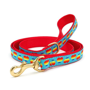 Comes with matching 5-ft leash