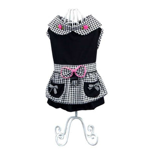 Sweet and simple, this Dainty Black Check Summer Dog Dress features roses, 2 pockets a D-ring and bow.