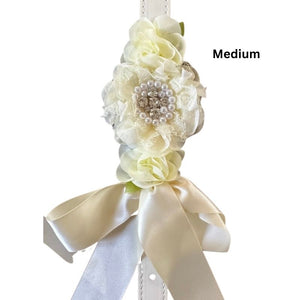 Handmade in the USA by Chloe & Max, these collars come in 3 sizes XS, S and M. The M comes with a large flower.