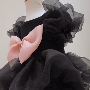 Black Princess Dog Party Dress has a large pink bow.