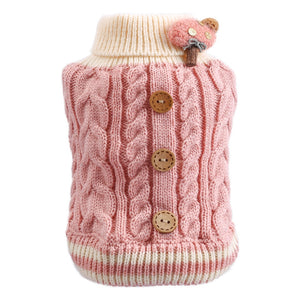 Your dog will look simply adorable in this Cute-as-a-Button Knit Dog Sweater from our autumn/winter collection. 