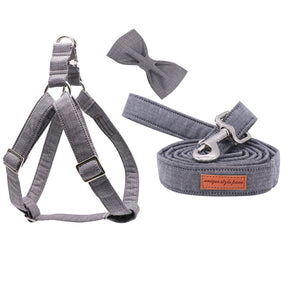 This Gray Bow Tie 3-Piece Harness matching set includes a Dog Harness, Bow Tie Collar & Leash. 