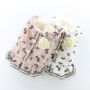 This Chic Fleece-Lined Winter Princess Dog Dress Coat will have your girl cozy and stylish this autumn/winter.