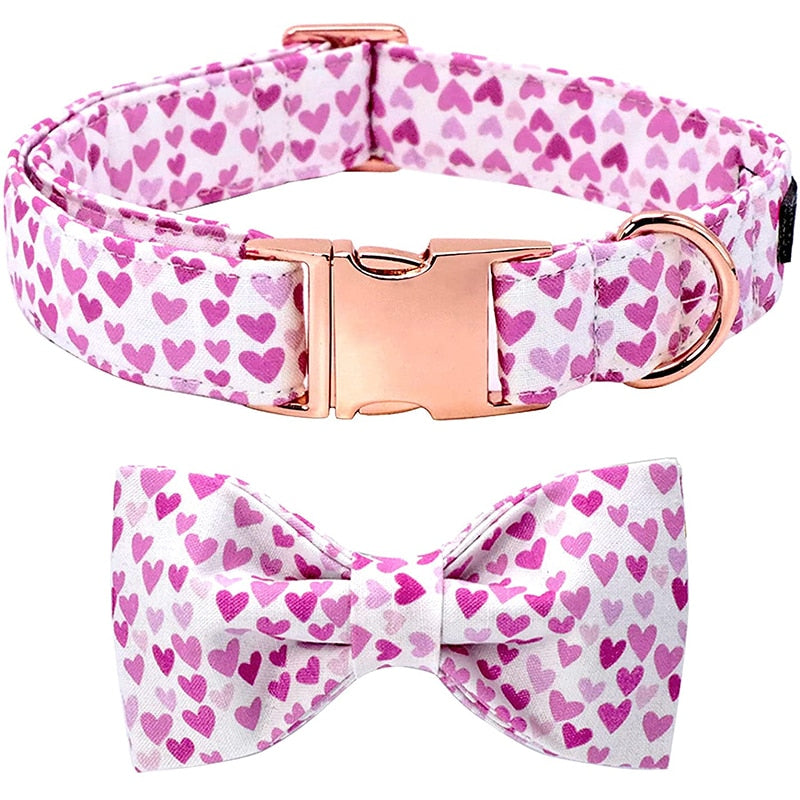 You had me at woof! This Pink Hearts Bow Tie Dog Collar by Unique Style Paws is full of love.